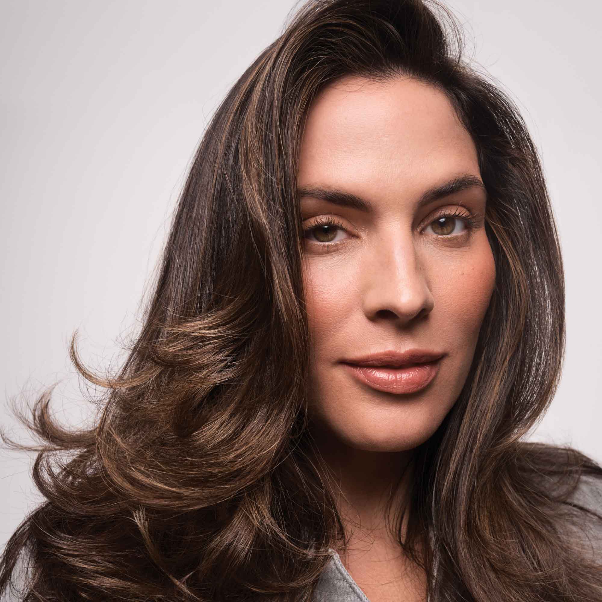 Full Volume & Root-Lifting Spray - Image 4